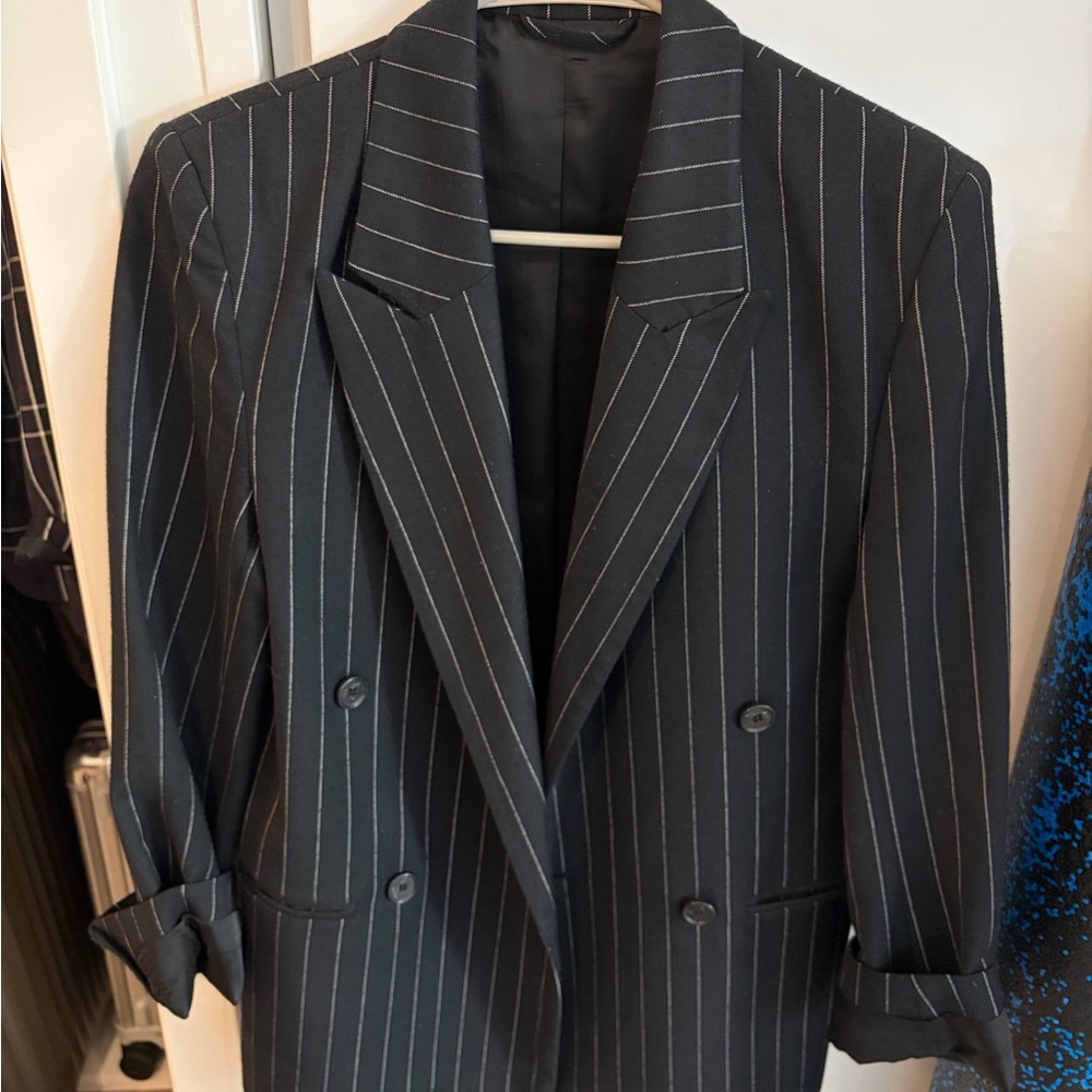 Elegant Black Pinstripe Women's Blazer